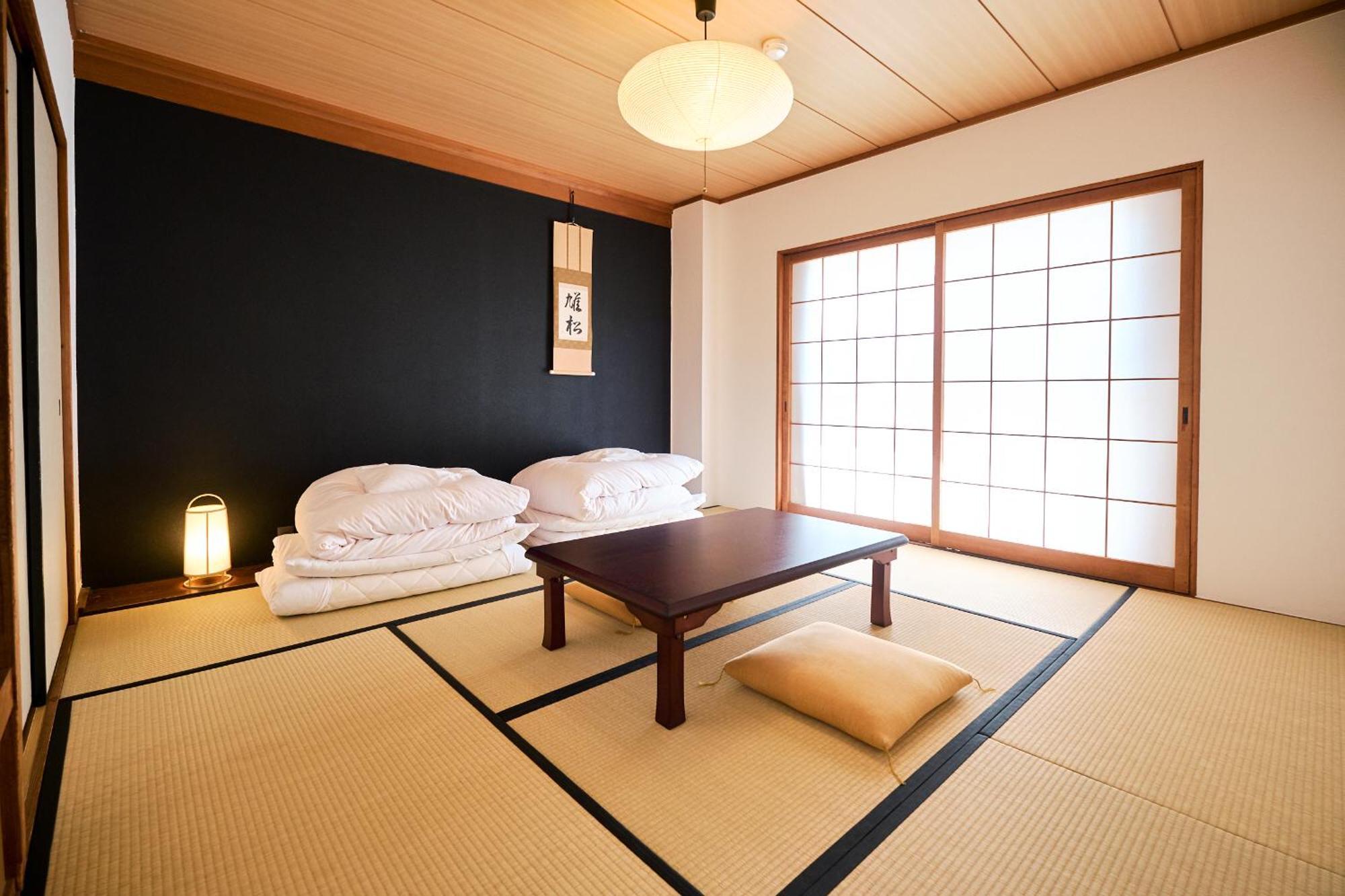 J-Hoppers Lake Biwa Guesthouse Ōtsu Bilik gambar