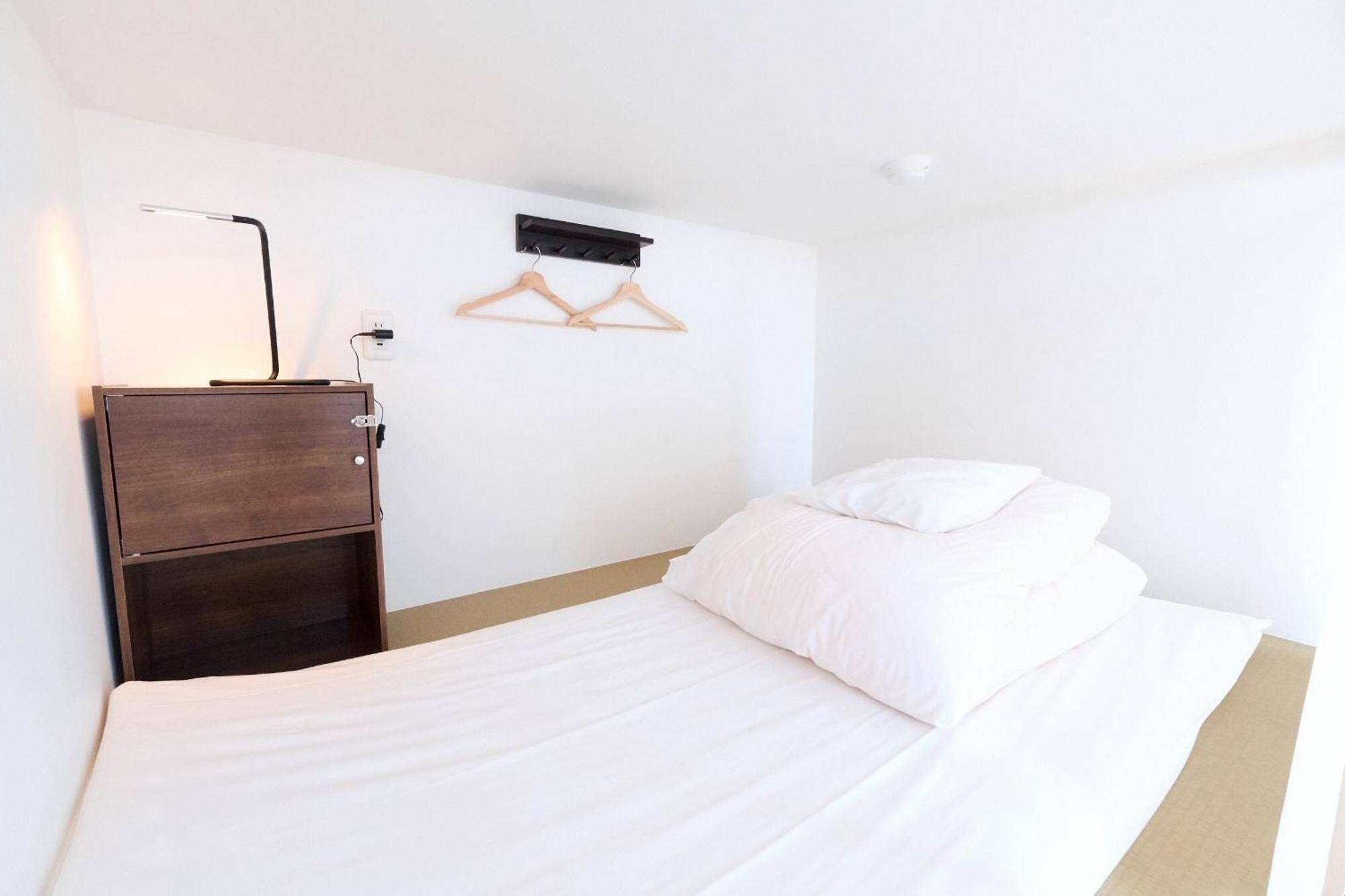 J-Hoppers Lake Biwa Guesthouse Ōtsu Bilik gambar